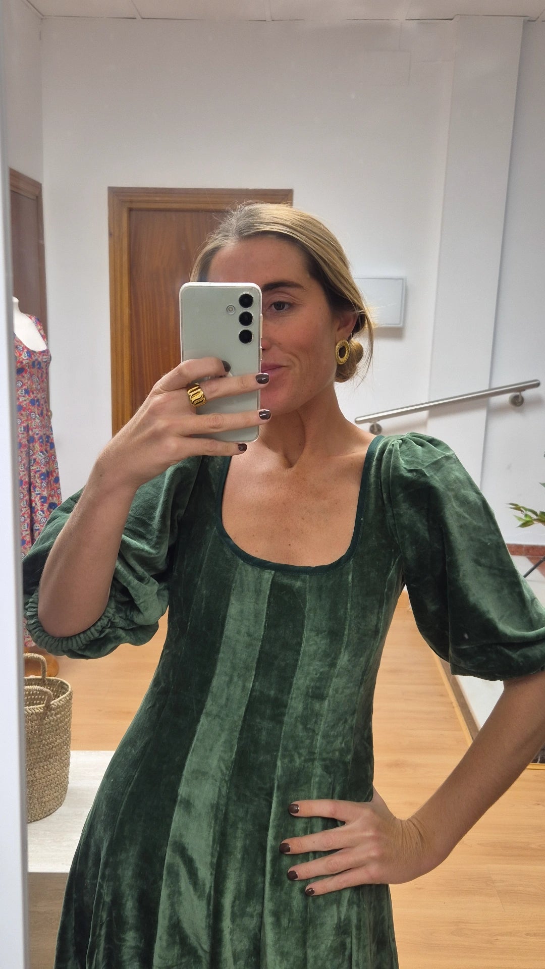Vestido Moniquita con mangas Verde Botella
