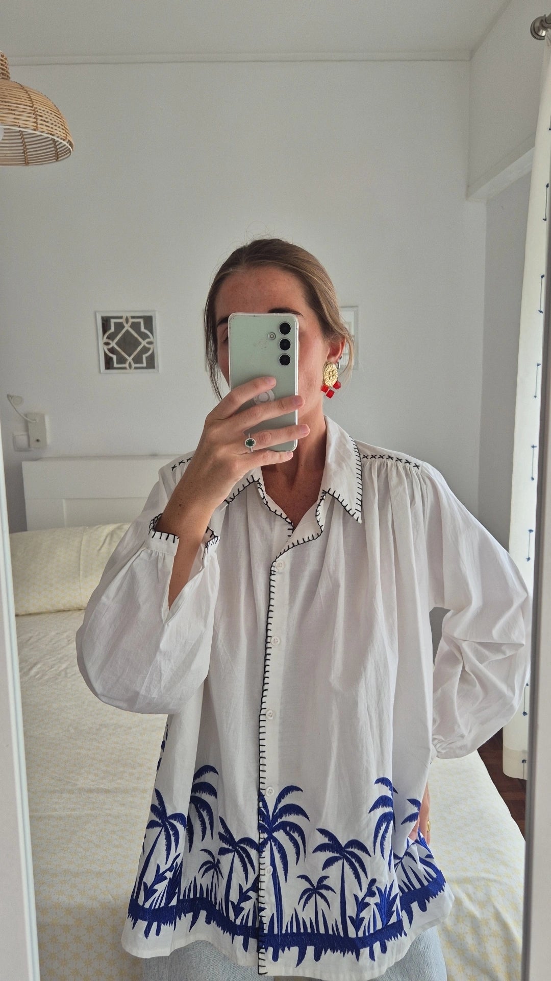 Camisa palmera bordada