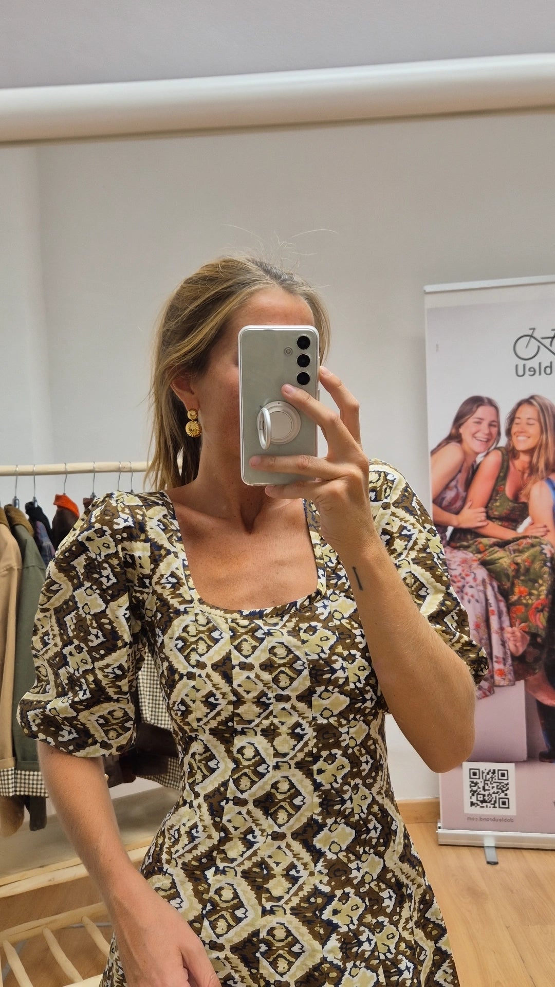 Vestido Kali con mangas Isolde